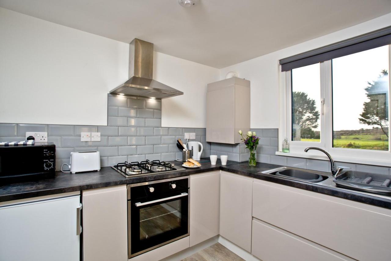 Wheal Amelia- Beautifully Fitted Wooden Cornwall * Helston