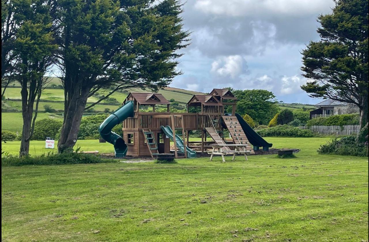 Apartment Wheal Amelia- Beautifully Fitted Wooden Cornwall Helston